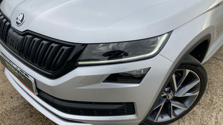 Skoda Kodiaq 2.0 TDI Sport Line 4x4 5dr DSG [7 Seat] Diesel Estate